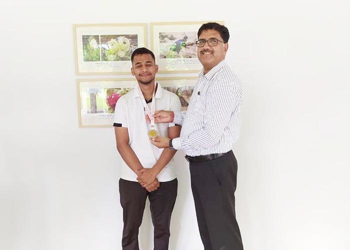AWARDS GALORE FOR HSYS STUDENTS