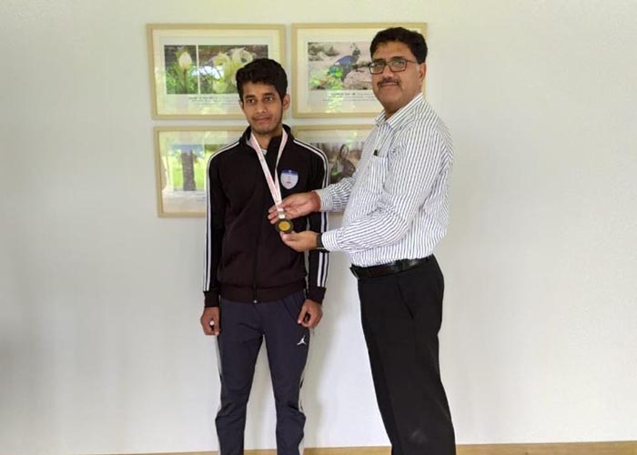 AWARDS GALORE FOR HSYS STUDENTS